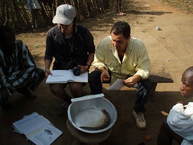 guinea2005_03075-1.jpg