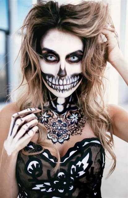 3.-Skeleton-Makeup.jpg