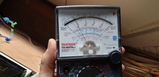 1380735