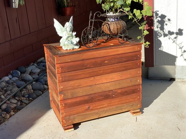 plant stand.jpg