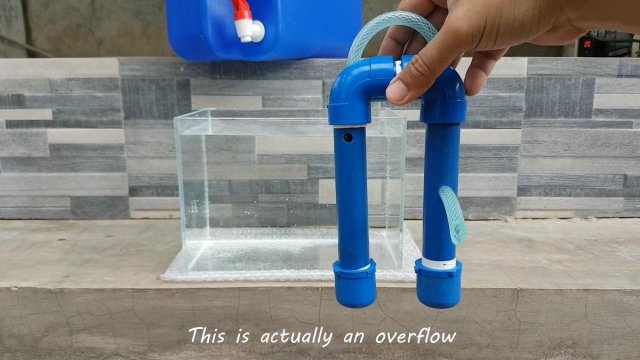 overflow aquarium pond DIY.mp4_snapshot_00.37.jpg
