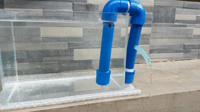 overflow aquarium pond DIY.mp4_snapshot_01.09.jpg