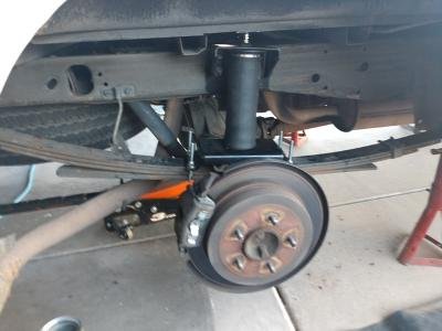 air shocks.jpg