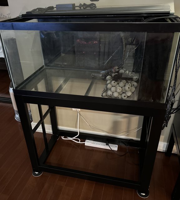 Whole Tank and Stand.jpeg Whole Tank and Stand.jpeg