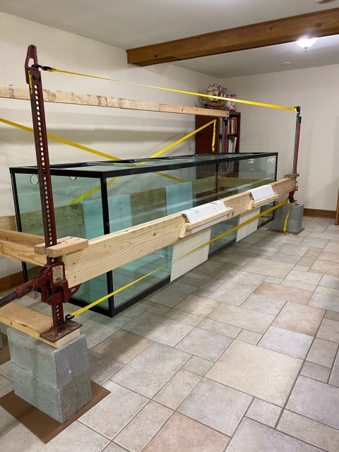 Tanklift3.JPG Tanklift3.JPG