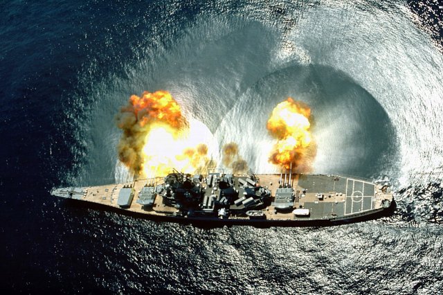 Uss_iowa_bb-61_pr.jpg