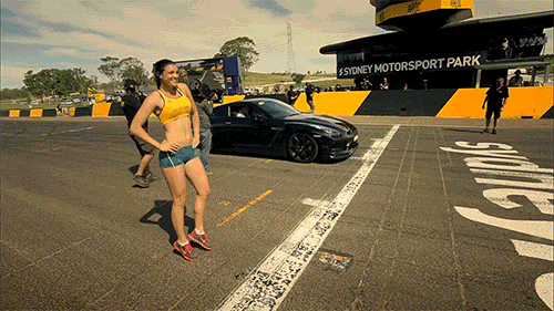 Michelle-Jenneke-песочница-1517558.gif
