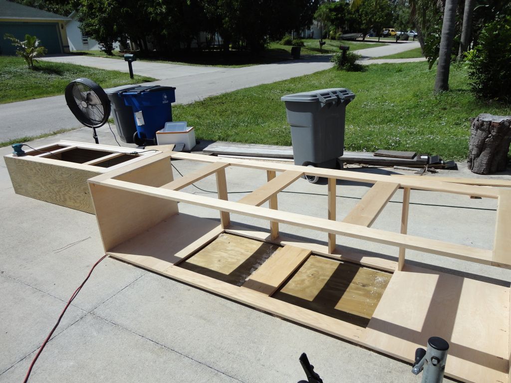 300build01.jpg