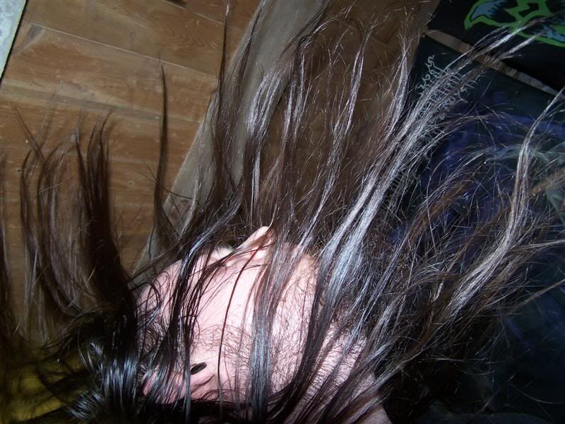 headbang.jpg