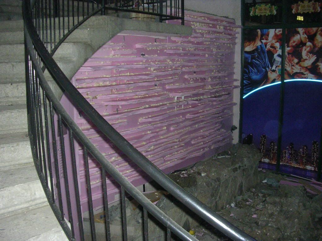 TheCaveWaterFallBuild007.jpg