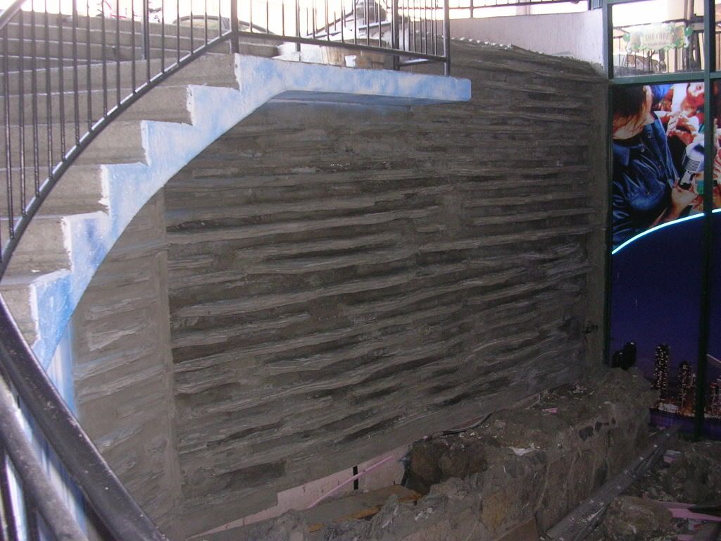 TheCaveWaterFallBuild010.jpg
