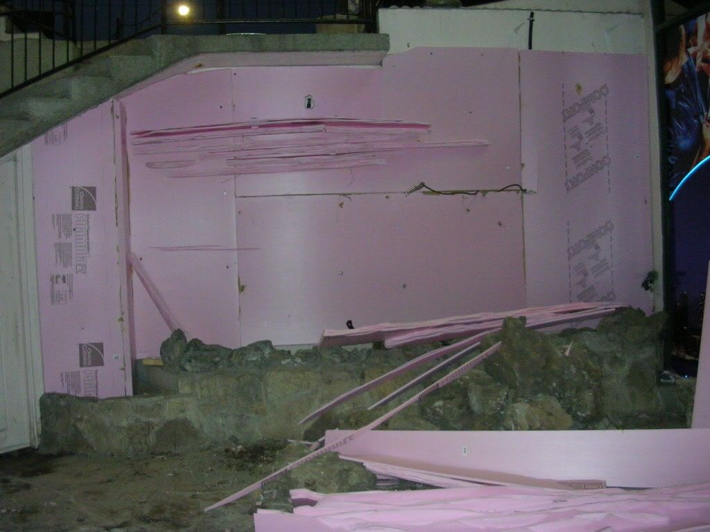 TheCaveWaterFallBuild001.jpg